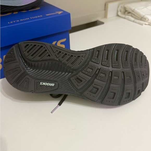 Brooks Ghost - Picture 7 of 8